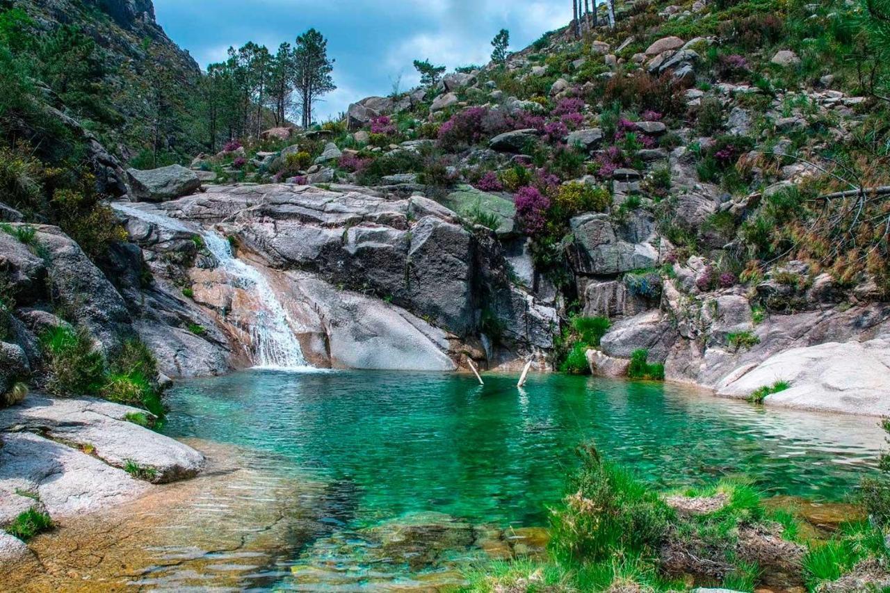Waterfalls Geres Al Exteriör bild